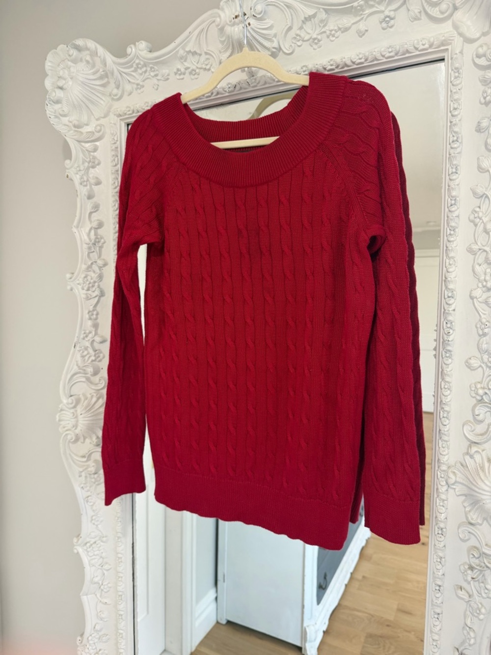 Ralph Lauren Red Cable-Knit Women’s Sweater - Classic Crewneck